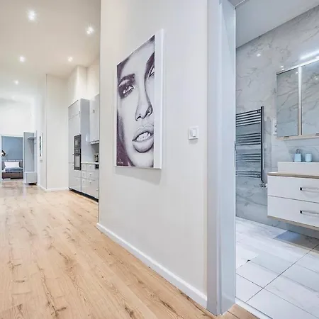 Grand Self Check-in *